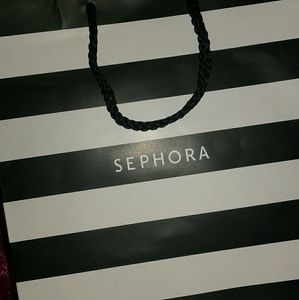 Meet your Posher, Bianca